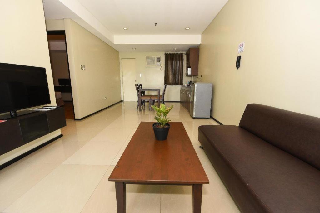 Mallberry Suites Business Hotel Cagayan de Oro Exterior foto