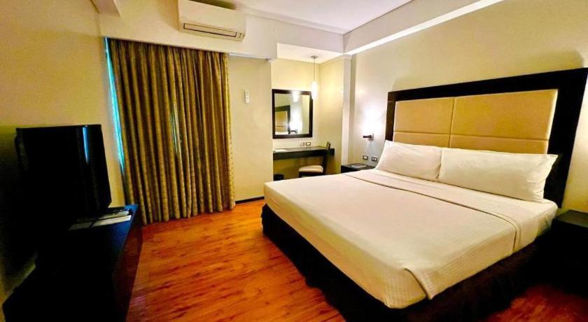 Mallberry Suites Business Hotel Cagayan de Oro Exterior foto
