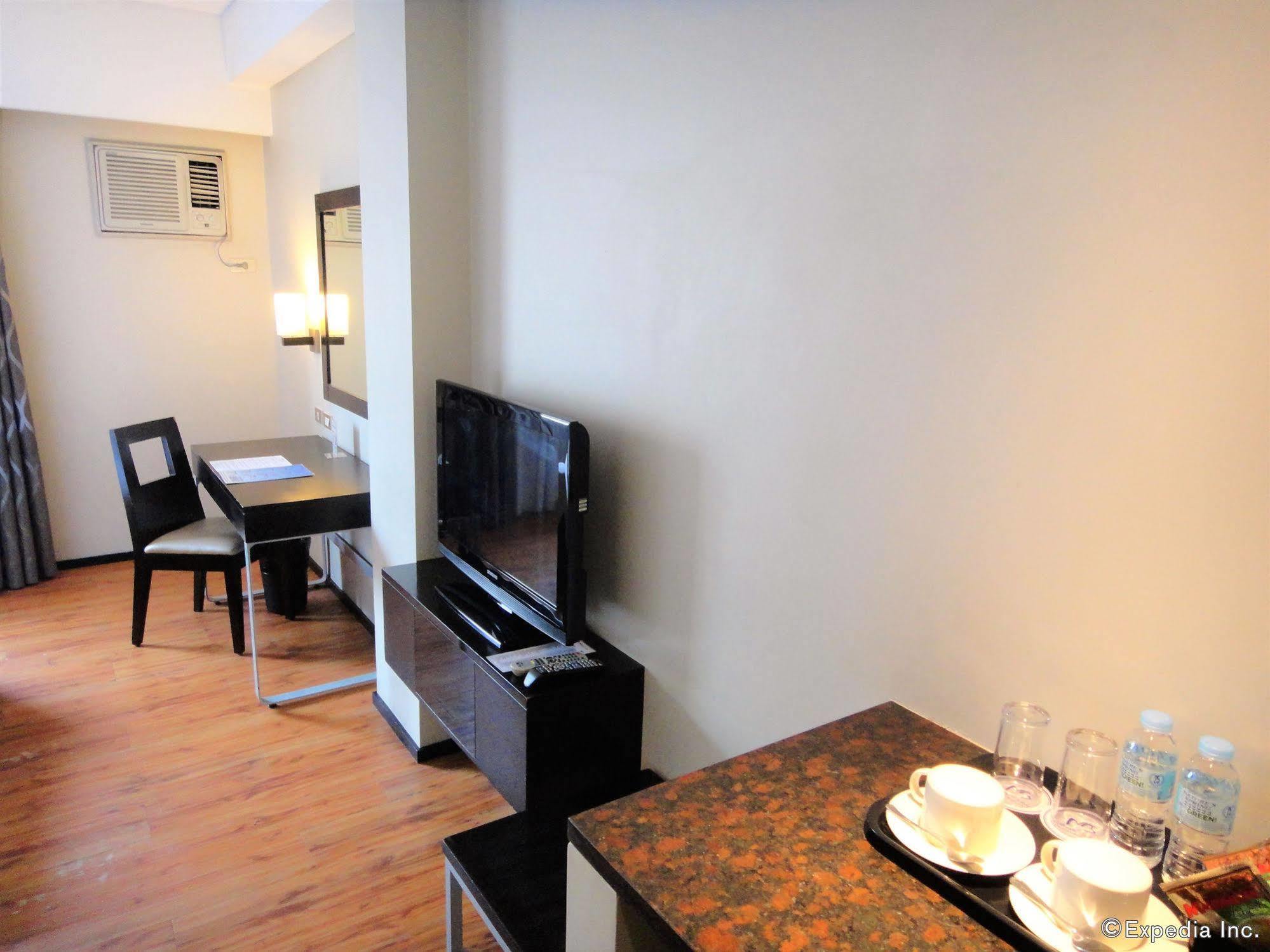 Mallberry Suites Business Hotel Cagayan de Oro Exterior foto